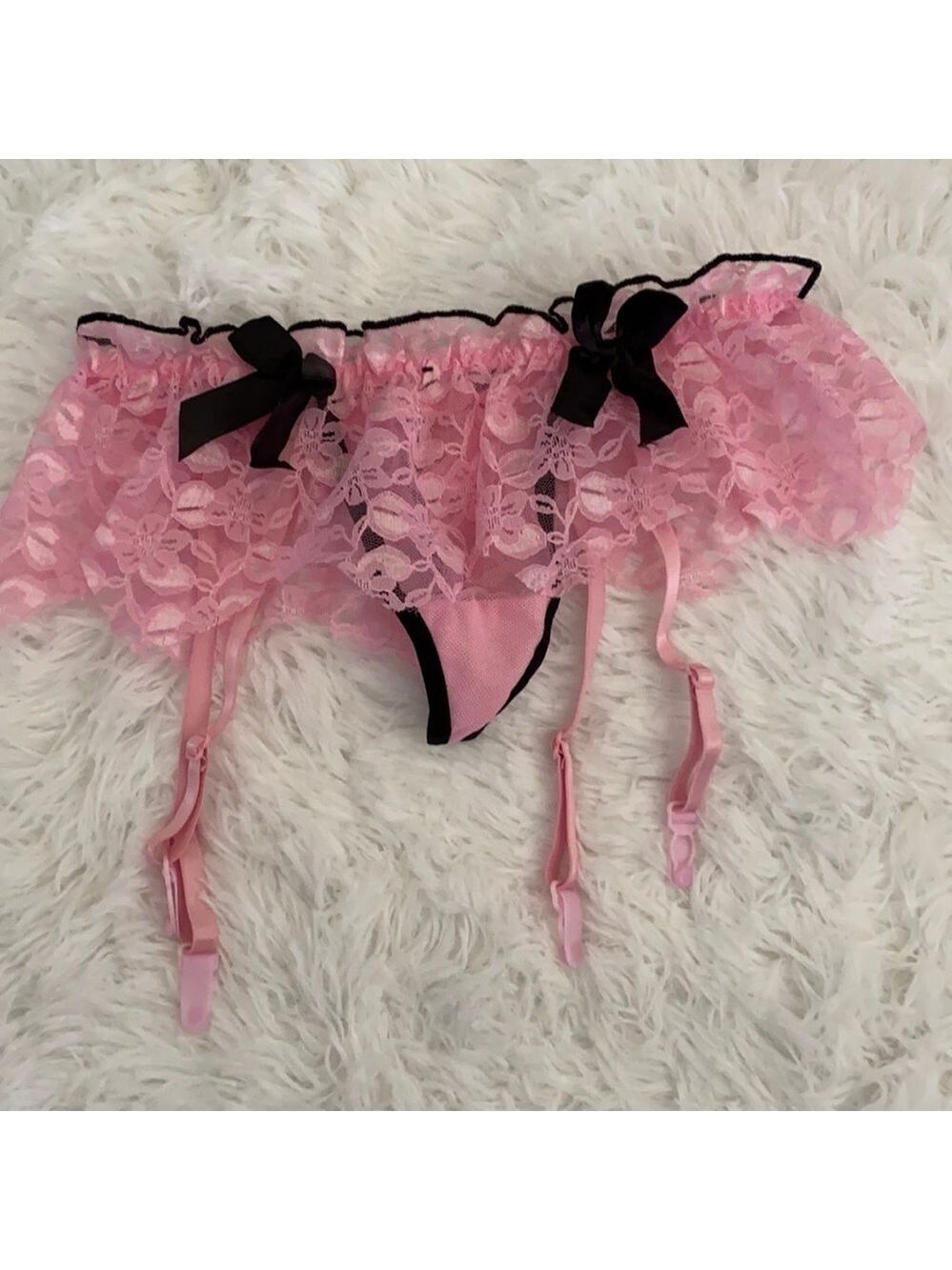 Pink & black sexy lace garter w/clips thong panty